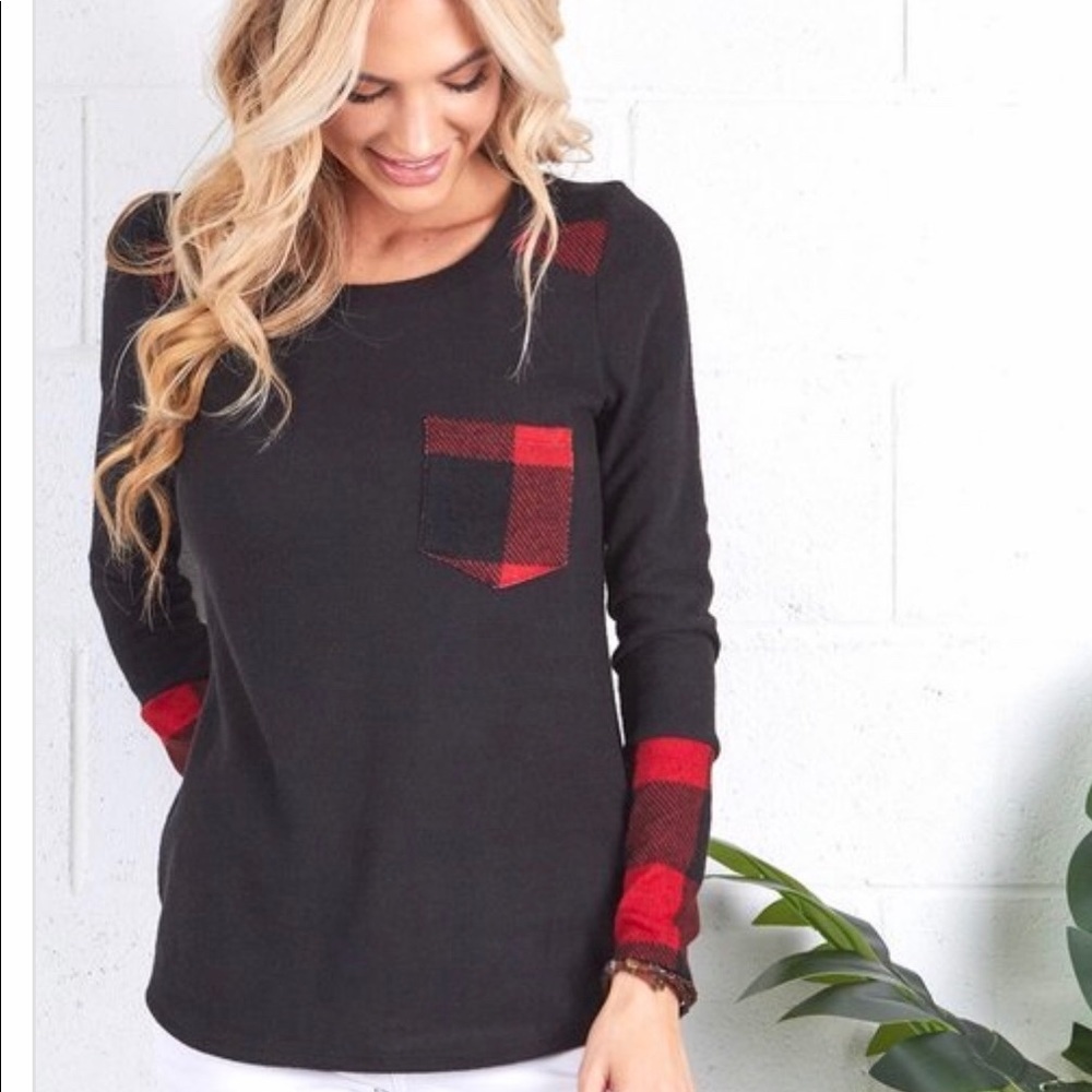 Buffalo plaid pull over - super soft